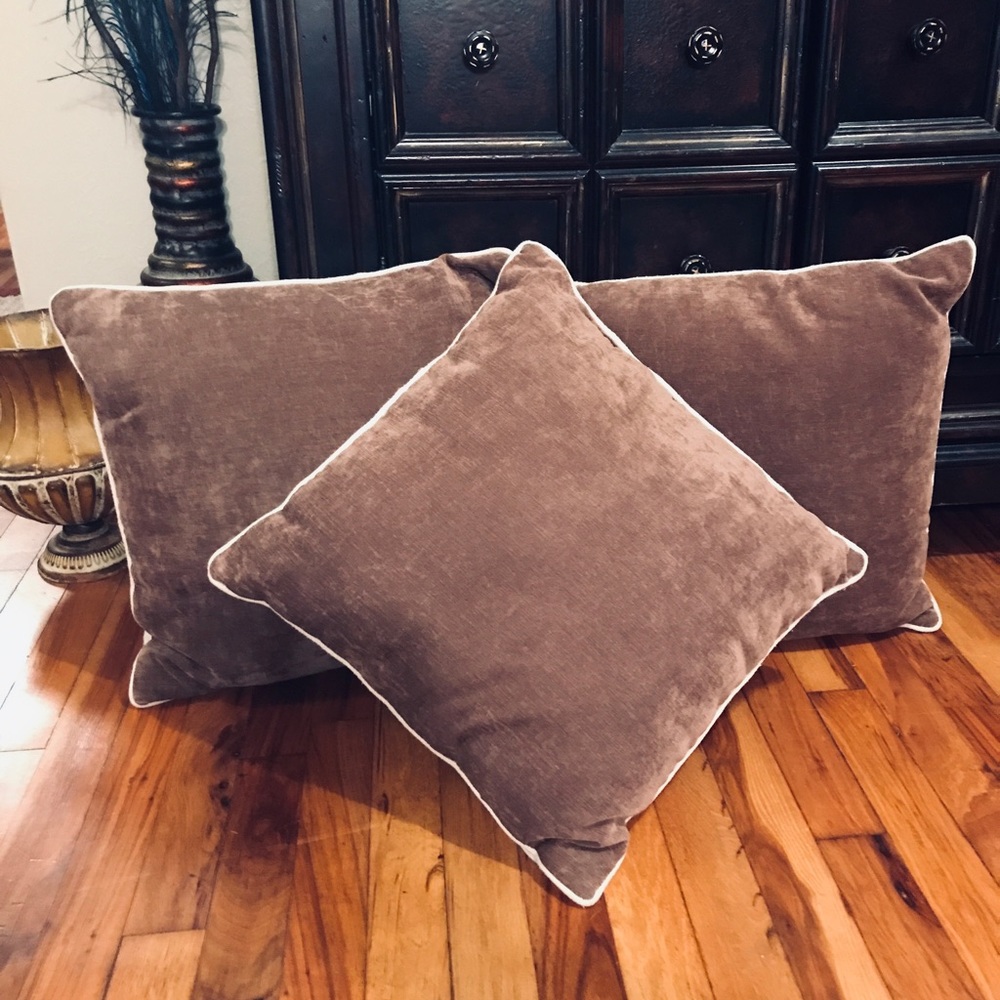 Accent Pillows